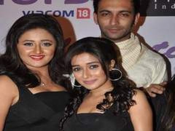 'Uttaran' Wild Success Bash with Tapasya, Veer and Ichcha