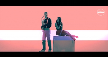 Emil Lassaria feat. Caitlyn - Tu amor (Official Video)
