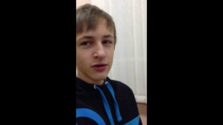 Берут интервью у человека, дрочущего на гермофродитов!