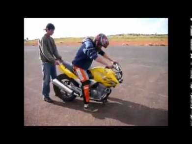 motorsiklet şovları seksi motorcu kızlar tehlikeli yarış