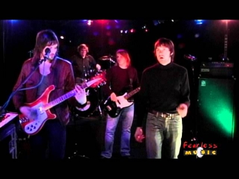 Kasabian - Processed Beats (Live)
