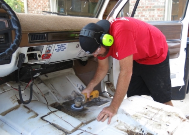 Finnegan's Garage Ep 20: It's Too Hot in the Ramp Truck-'73 Chevy C30 Upgrades