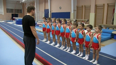 Показательная тренировка по спортивной гимнастике мальчиков набора 2013 г. Тренер - Сопин Н.Н.