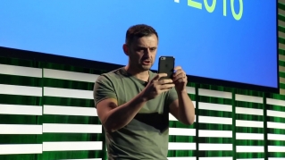 TRAFFIC & CONVERSION SUMMIT GARY VAYNERCHUK KEYNOTE | SAN DIEGO 2016