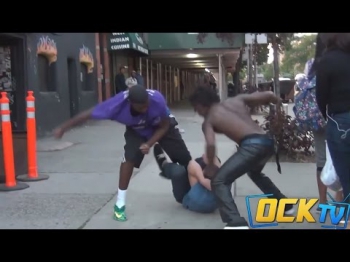 Неудачные пранки в гетто/Fight prank in the hood gone wrong [Подборка/Compilation]