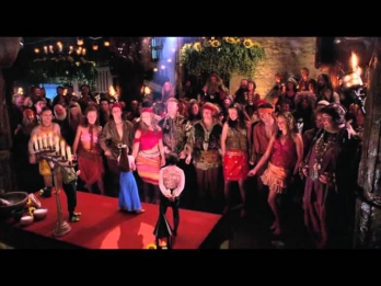 Anne Hathaway - Somebody To Love