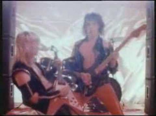 Judas Priest- Hot Rockin