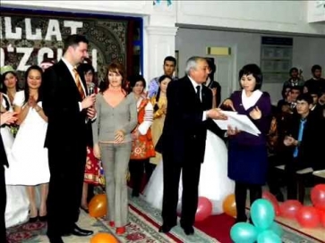 Qarshi shahar Nuriston Akademik litseyi