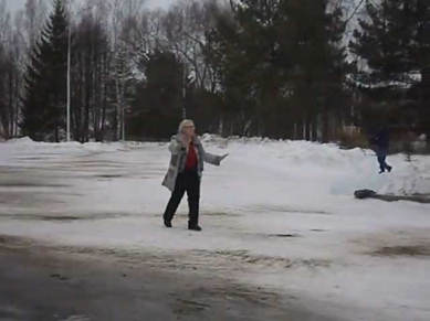 бабуля жжот под клубные песни
