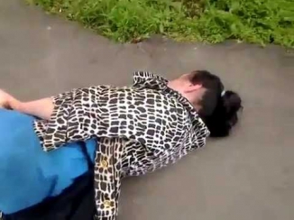 Женщина у вас писька видна