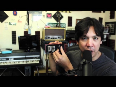 Taylor Swift Microphone - Avantone CV-12 Tube Microphone Review -