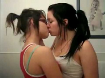 Nice girls kissing